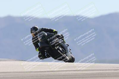 media/Oct-13-2025-Moto Forza (Mon) [[a66d839500]]/2-A Group/Session 4 (Turn 9)/